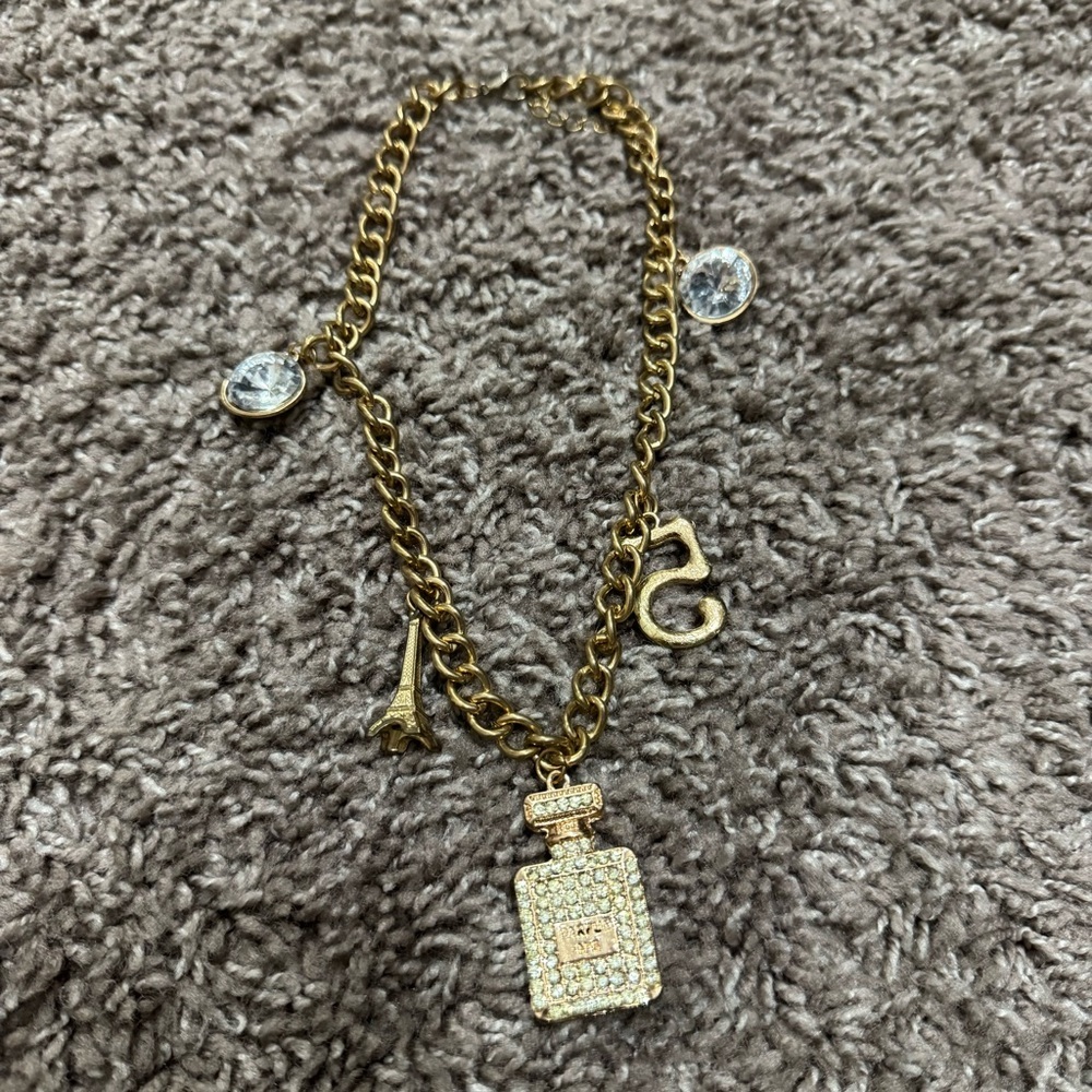 Fashion jewelry Paris style